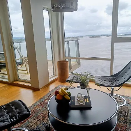 Apartment Med Fantastisk Utsikt *